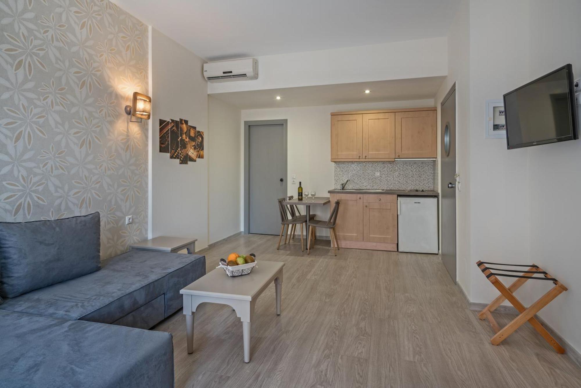 Lefkoniko Beach & Icarus Suite Apts Rethymno Exterior foto